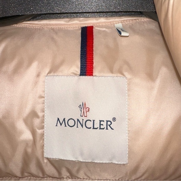 New Moncler Size 7 (4xl) Logo-patch Padded Down Jacket - Picture 15 of 16